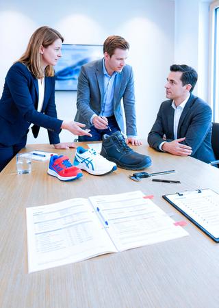 04_Schuhe_Konsumgüter